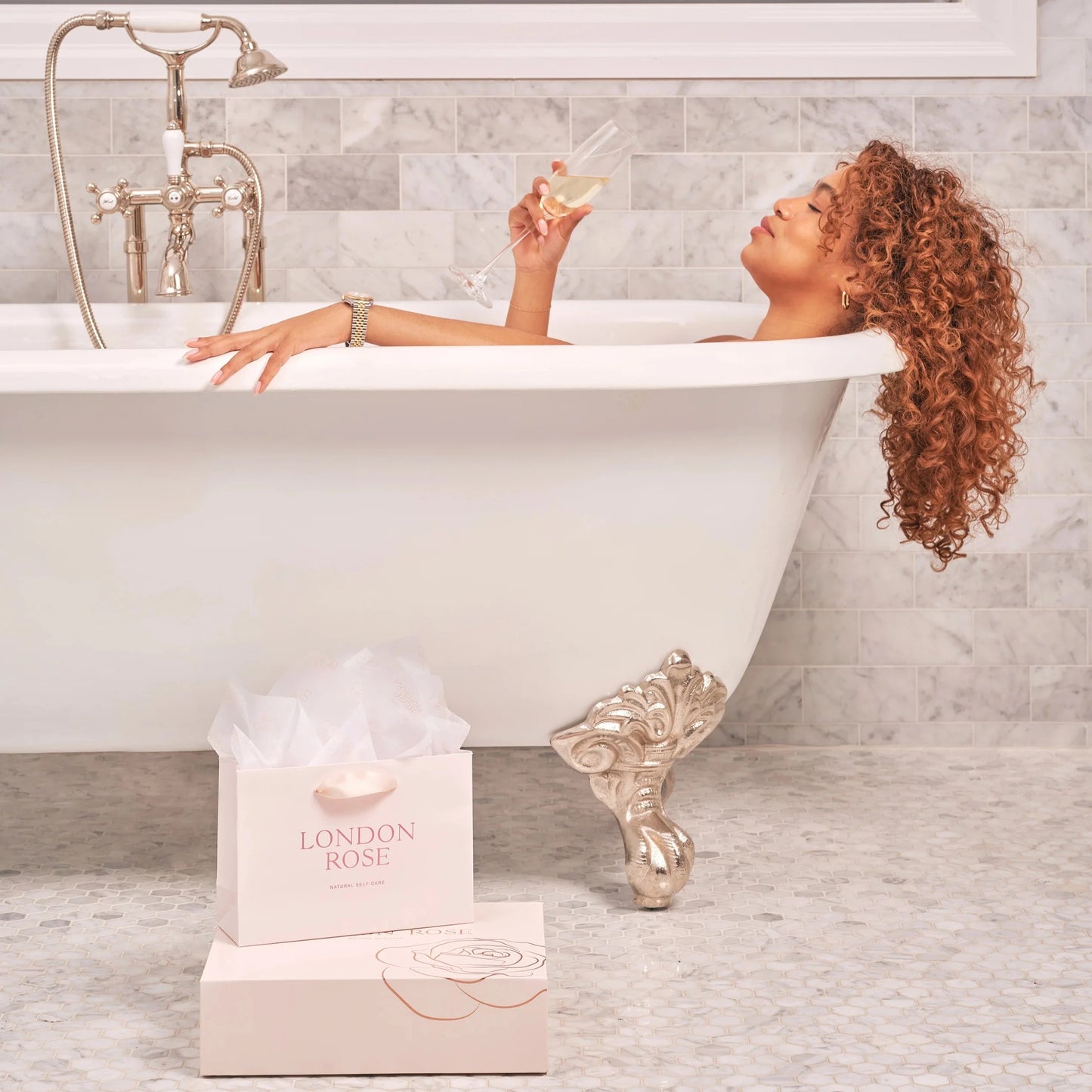 London Rose Luxe Rose Petal Bath Salts 100G