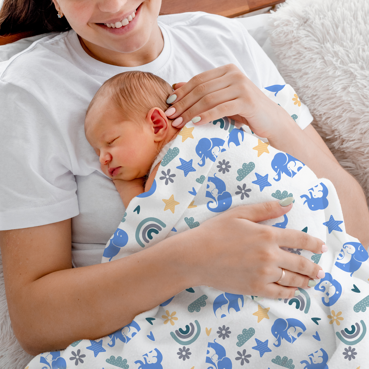 Endanzoo Organic Baby Swaddle Blanket - Elephant Love