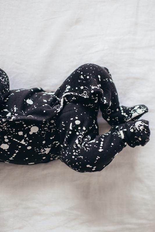 L'ovedbaby Gl'oved-Sleeve Organic Footie - Black Splatter