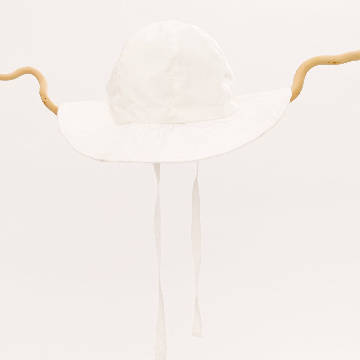 Under The Nile Poplin Sun Hat - White