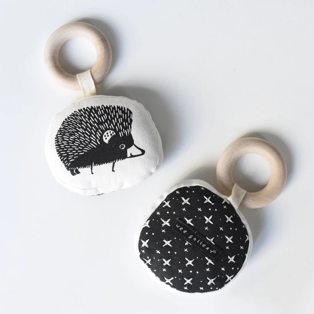 Wee Gallery Organic Cotton Teether - Hedgehog