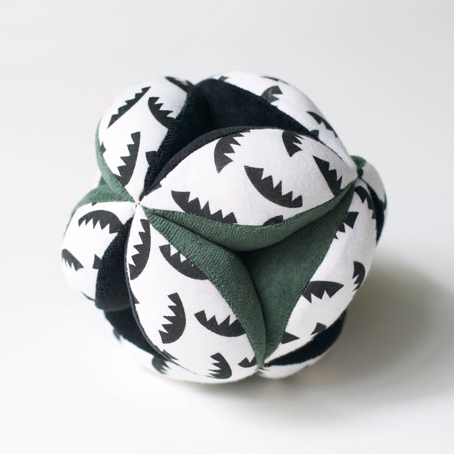 Wee Gallery Organic Cotton Sensory Puzzle Clutch Ball - Jungle